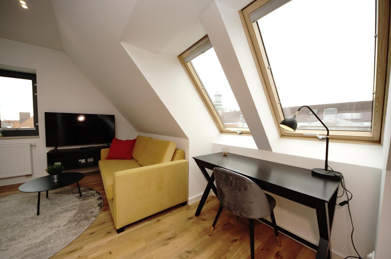Bh Properties, Apartamenty Teatr Wybrzeze Srodmiescie Gdańsk Eksteriør bilde